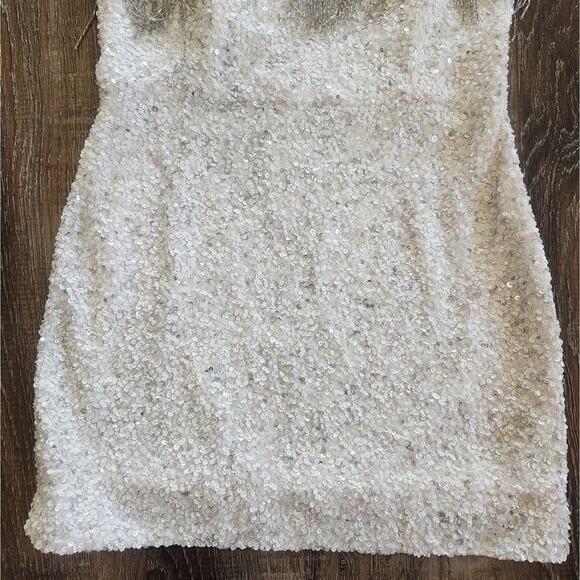 Retrofete Cassandra Dress in White Size Large Strapless Sequin Beaded NWT Bridal - Picture 6 of 13